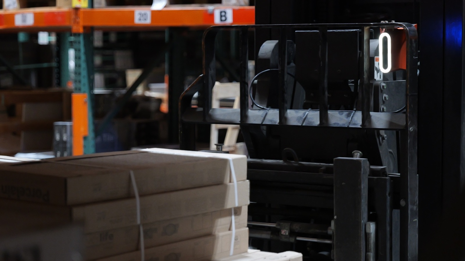 Corvus is putting pallet truth on the forklift